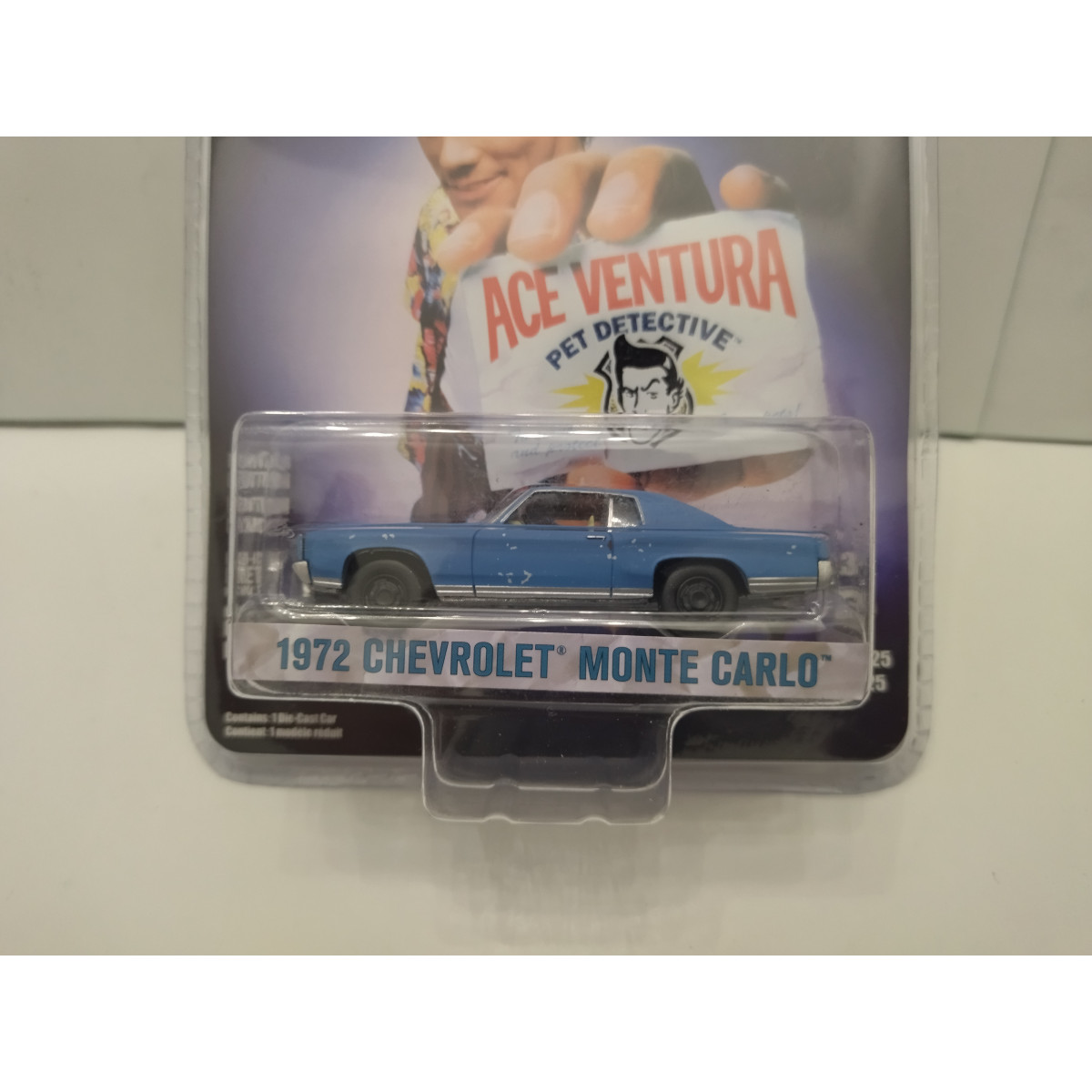 Greenlight 86564 1972 Chevrolet Monte Carlo Blue (A Beat Up) Ace Ventura: Pet Detective (1994) Movie 1/43 Diecast Model Car