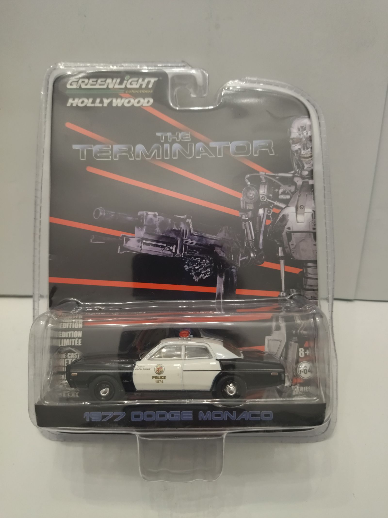 DODGE MONACO 1977 POLICE THE TERMINATOR HOLLYWOOD 1:64 GREENLIGHT BCN  STOCK CARS