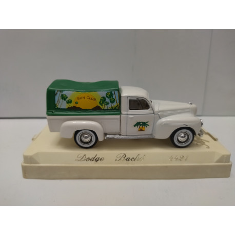 DODGE 1940 TRUCK/PICKUP BACHE SUN CLUB 1:43 SOLIDO 4421