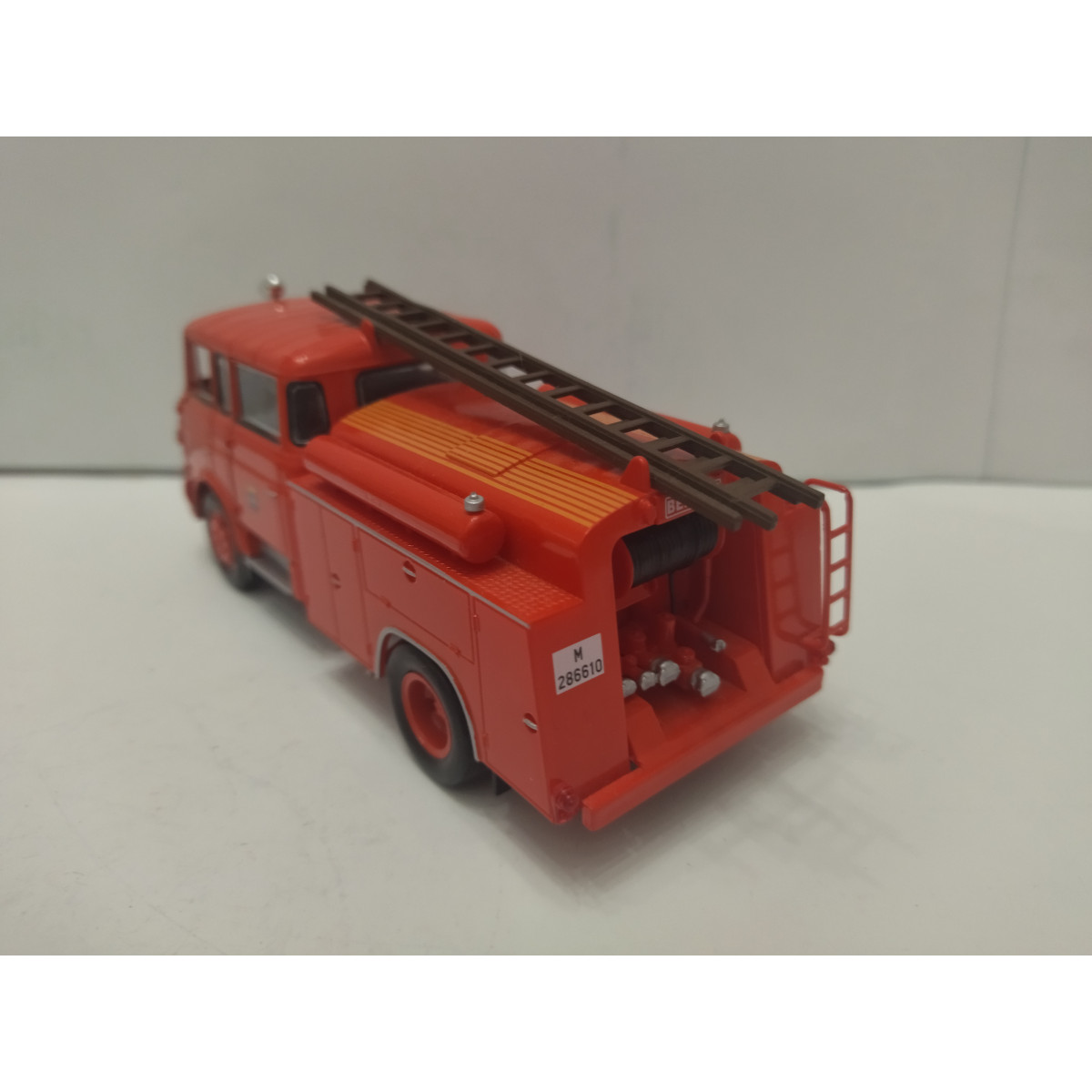 Camion De Pompiers Joustra Berliet GAK 17 – 33,5 Cm – À Réparer – Vintage