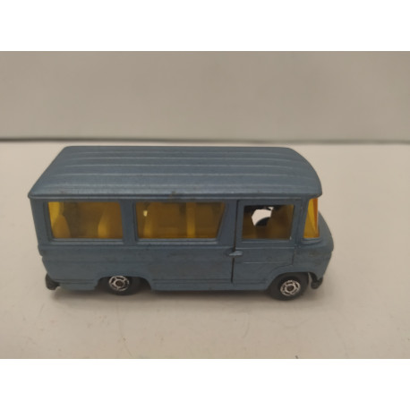 Miniature Guisval Mercedes Ambulance - Fourgon Blanc, échelle 1:37, Occasion