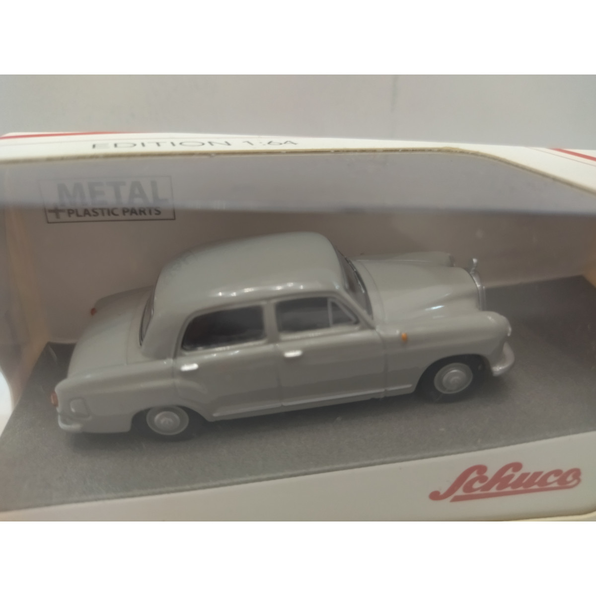 MERCEDES-BENZ W120 180 D PONTON 1:64 SCHUCO - BCN STOCK CARS