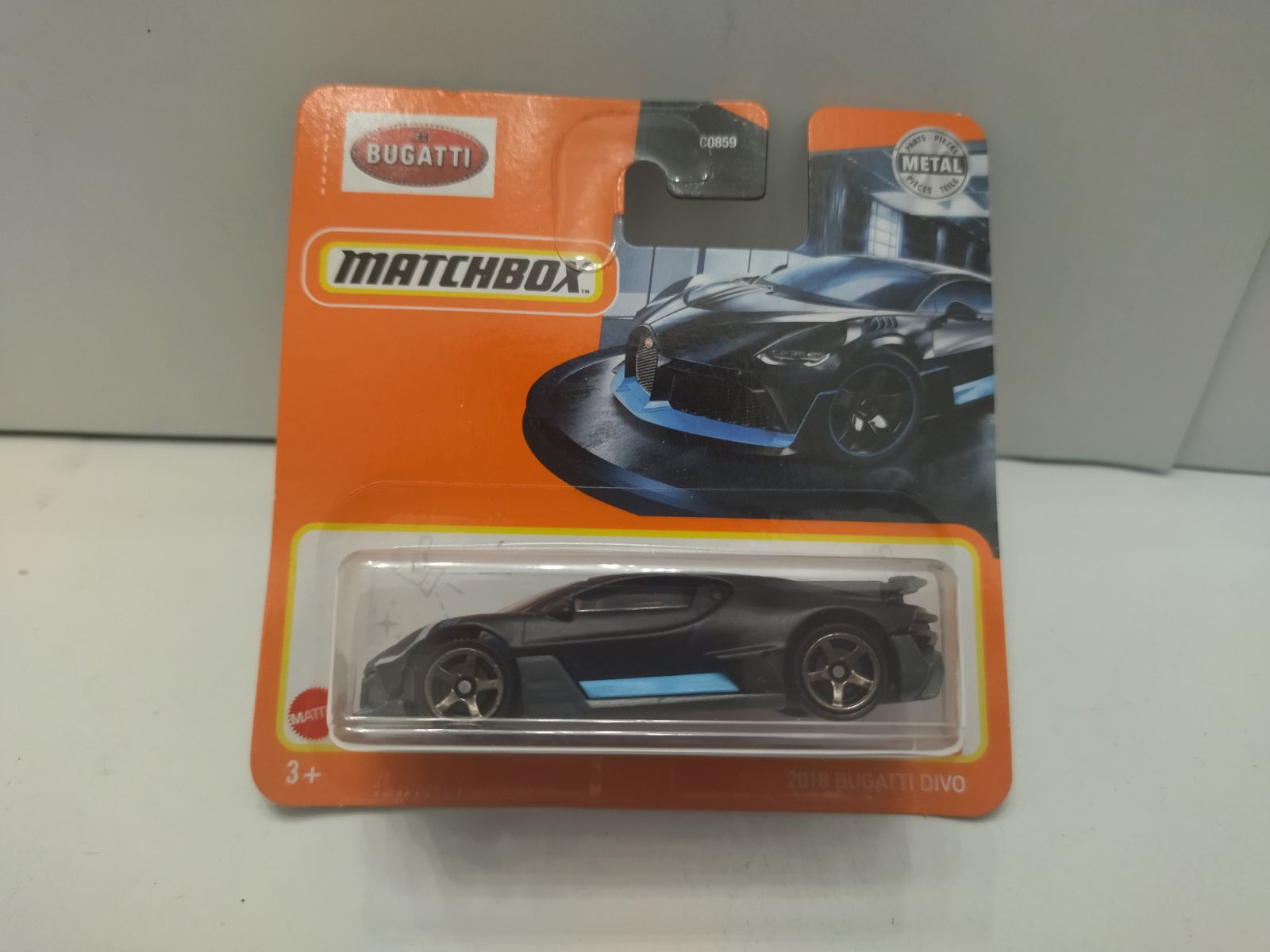Bugatti Modellino Matchbox: 2018 Bugatti Divo Kisautó - JátékNet