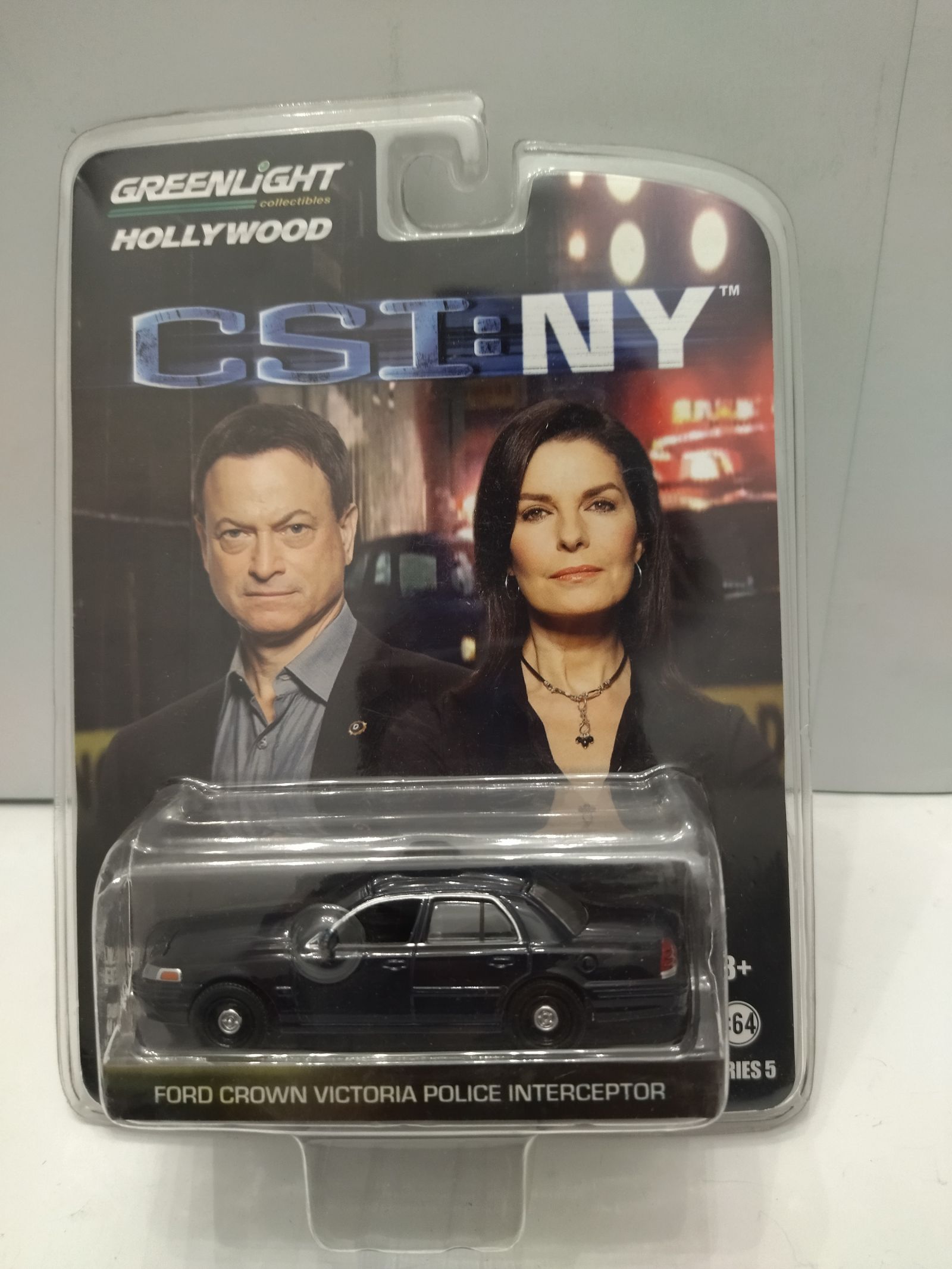 GREENLIGHT CSI: NY フォード・クラウンビクトリア FORD CROWN VICTORIA POLICE C.S.I. NEW YORK HOLLYWOOD 1:64