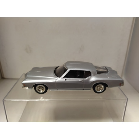 BUICK RIVIERA 1971 GS SILVER 1:43 YATMING NO BOX/DEFECT/V FOTOS