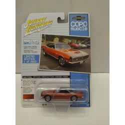 CHEVROLET CAMARO 1968 RS/SS COPO MUSCLE 1:64 JOHNNY LIGHTNING