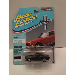 FORD MUSTANG 1965 GT RAVEN BLACK MUSCLE CARS USA 1:64 JOHNNY LIGHTNING