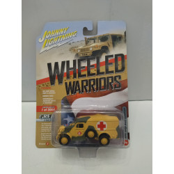 DODGE WC54 AMBULANCE WW 2 WHEELED WARRIORS 1:64 JOHNNY LIGHTNING