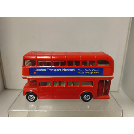 ROUTEMASTER 7-LONDON BRIDGE CORGI MODELLE BUS