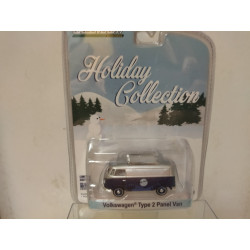 VOLKSWAGEN T1 PANEL VAN PEACE ON EARTH HOLIDAY COLLECTION 1:64 GREENLIGHT