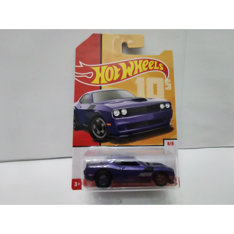 dodge-challenger-2015-srt-8-8-retro-street-50-60-70-1-64-hot-wheels