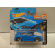 FORD FOCUS 2016 RS FORZA 1:64 HOT WHEELS CARTON MAL ESTADO/CARD DAMAGED