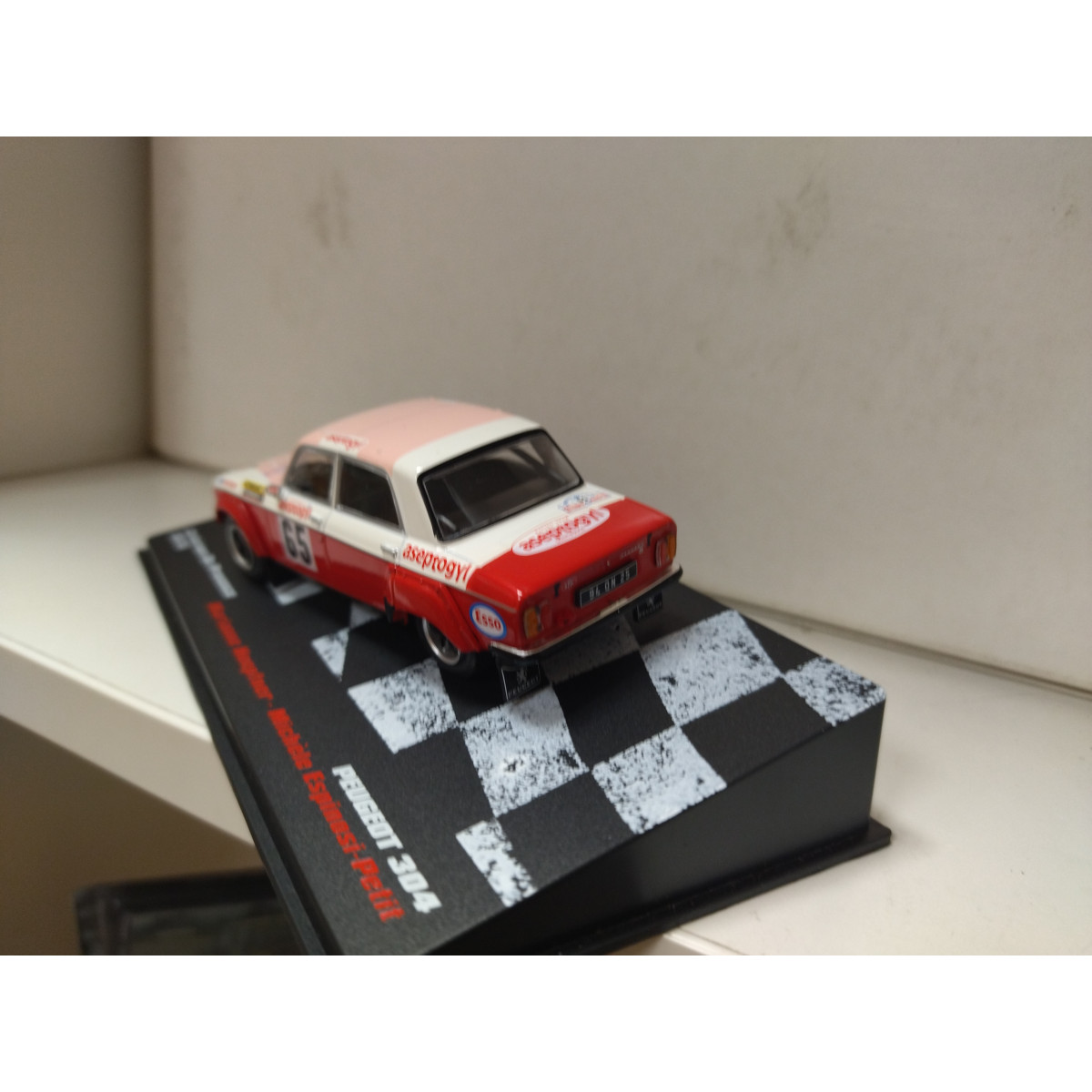 PEUGEOT 304 1975 RALLY CRITERIUM PROVENCE M.HOEPFNER 1:43 ALTAYA IXO ...