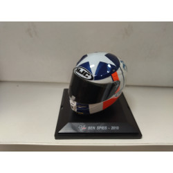 BEN SPIES 2010 MOTO/BIKE HELMETS 1:5 ALTAYA IXO