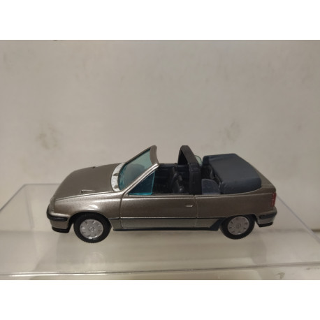 OPEL KADETT E GSi CABRIOLET GRIS 1:43 GAMA NO BOX