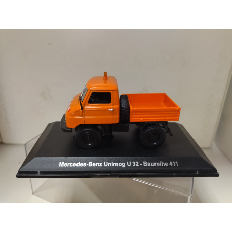 MERCEDES-BENZ UNIMOG U 32 BAUREIHE 411 ORANGE 1:43 ATLAS IXO HARD BOX
