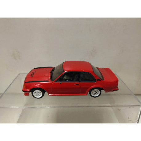OPEL ASCONA 400 ROADCAR RED & BLACK 1:43 VITESSE DEFECT/NO RETRO/NO BOX/V FOTOS