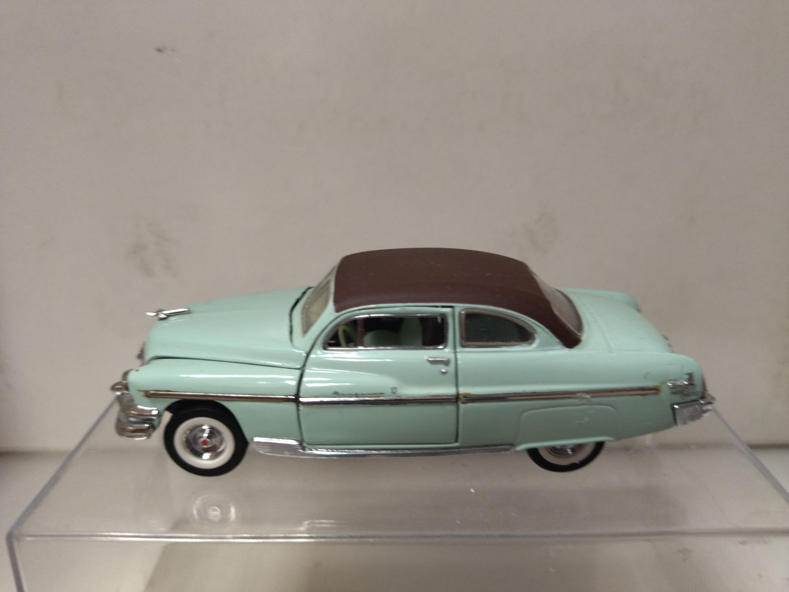 mercury-monterey-1951-green-