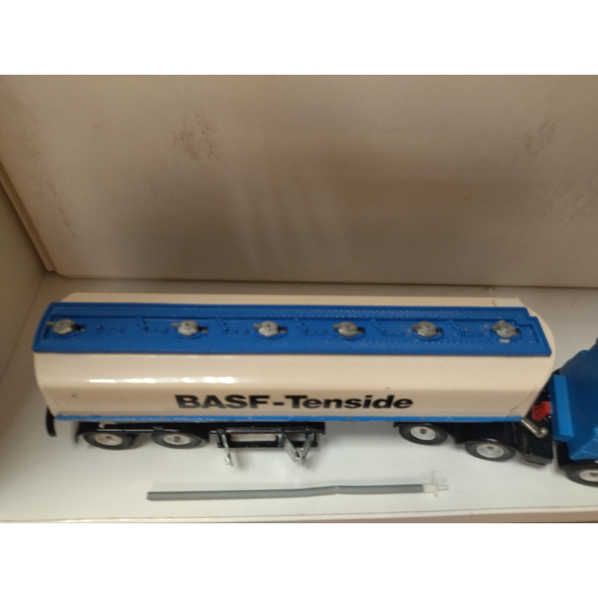 SIKU V 288 343 Hanomag Henschel Aral Tanklastzug Tankzug in OVP EUR 119,99 - DE