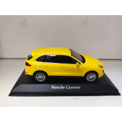 PORSCHE CAYENNE 2014 YELLOW 1:43 MAXICHAMPS MINICHAMPS