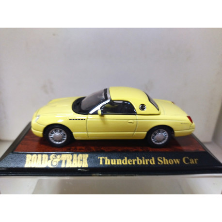 FORD THUNDERBIRD SHOW CAR YELLOW 1:43 MAISTO ROAD & TRACK