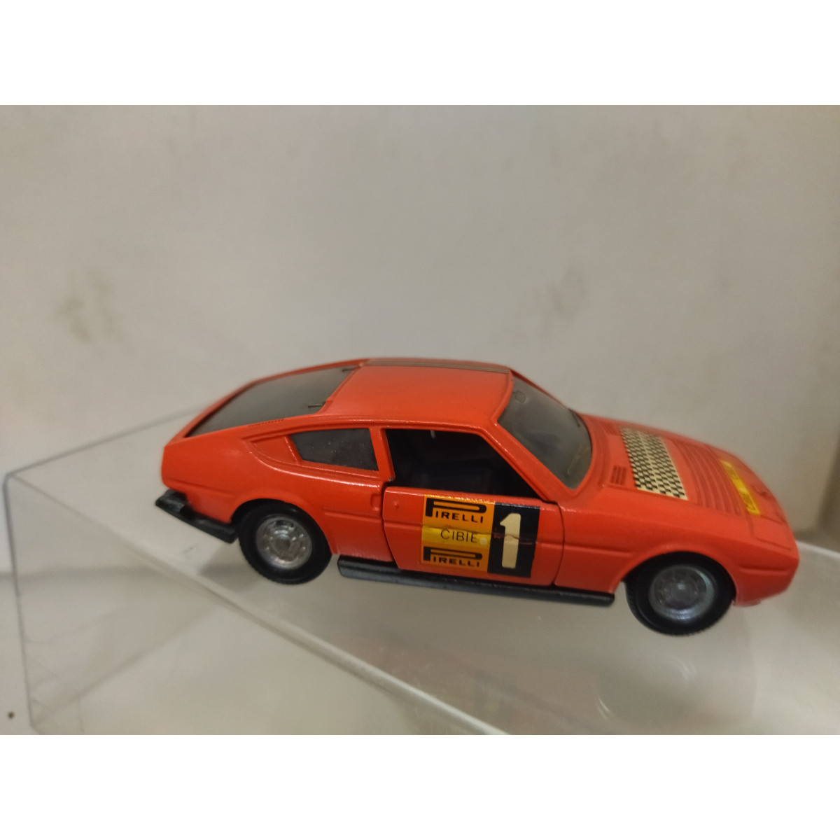 Anguplas Mini Cars Simca Ariane No Dinky No tekno No Solido No Norev No