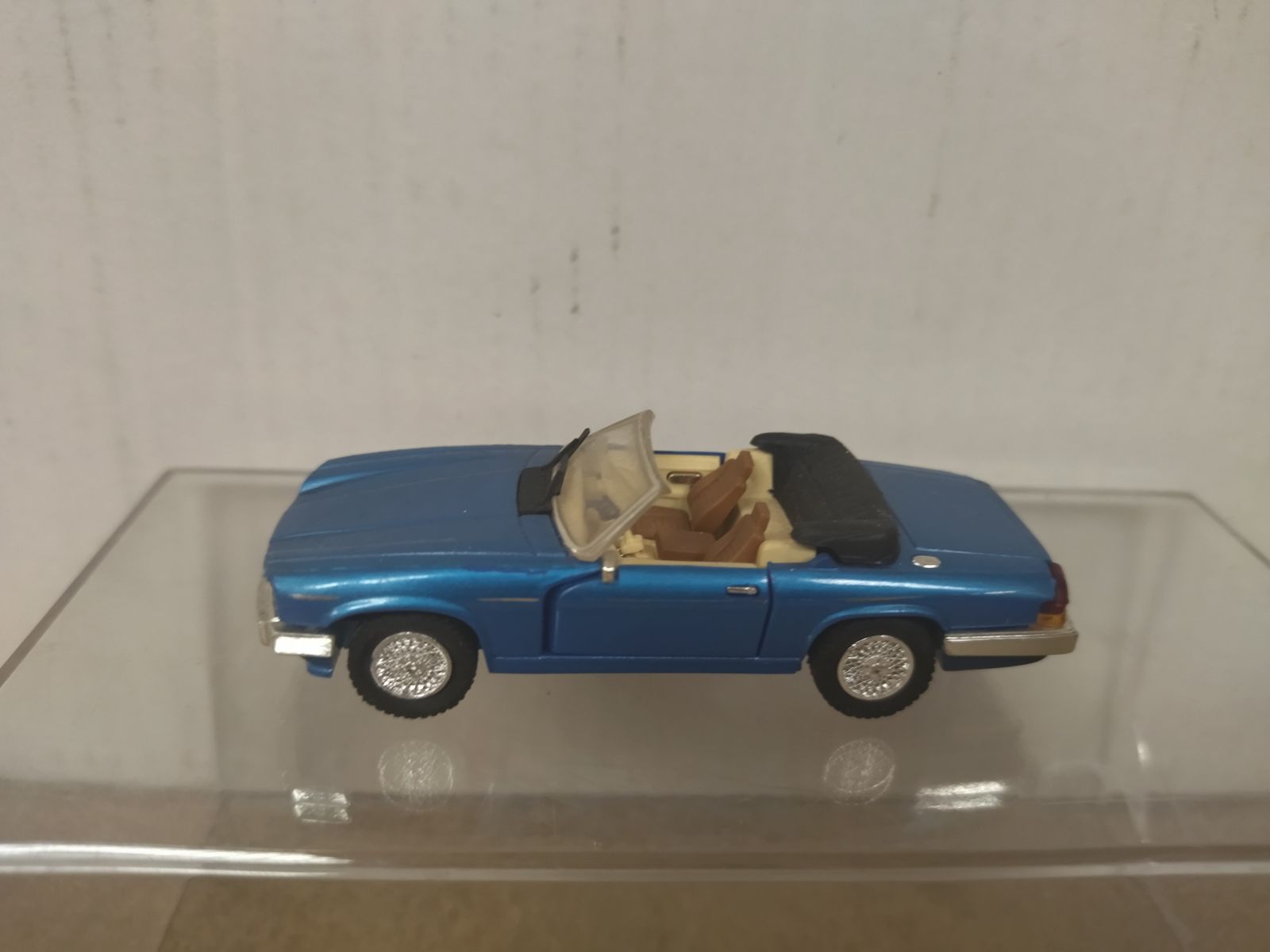 MAJORETTE VINTAGE VOITURE miniature jaguar type E car 207 1:60 diecast collector EUR 5,99