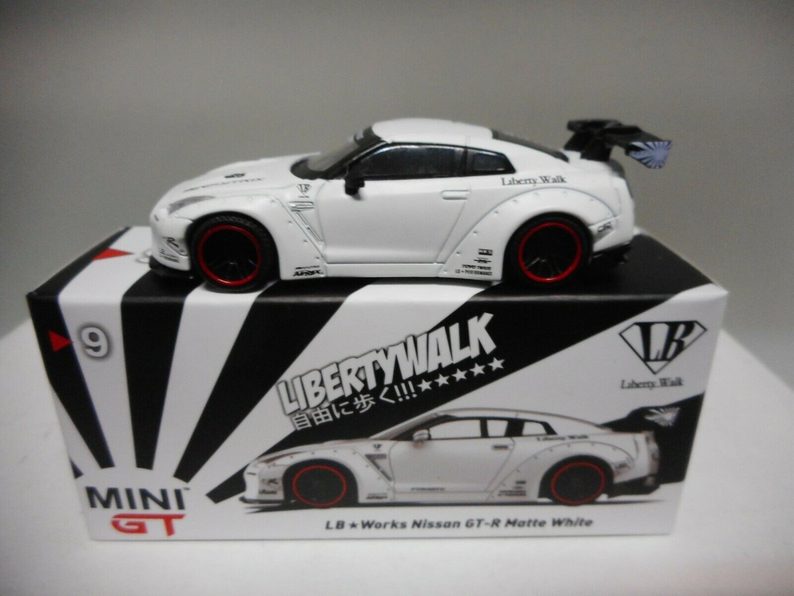 ミニカー MINIGT No9 LBWK Nissan GT-R Matte White MINI GT LB☆Works NISSAN GT-R Matte White - メルカリ