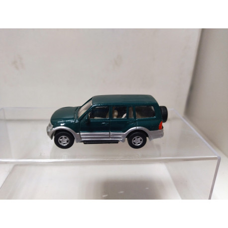 MITSUBISHI MONTERO/SHOGUN/PAJERO V60 GREEN & SILVER 1:72 JOY CITY NO BOX