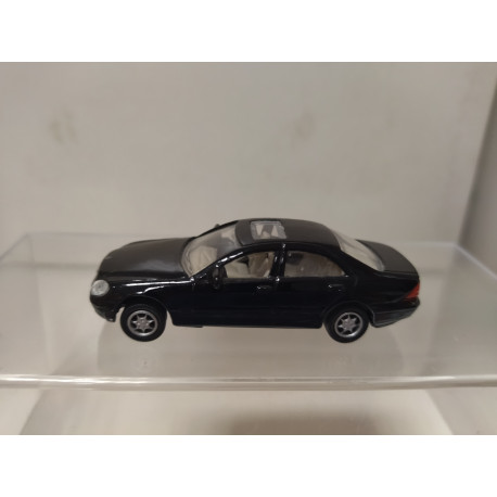 MERCEDES-BENZ W220 CLASE S BLACK 1:72 JOY CITY NO BOX