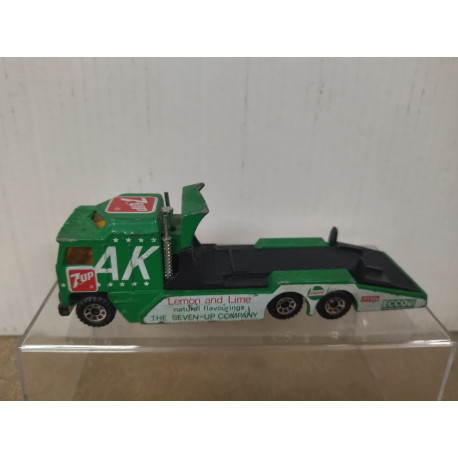 KENWORTH CABOVER RACING TRANSPORTER 7UP AK 1:90/ apx 1:64 MATCHBOX NO BOX