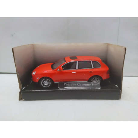 HTC Porsche Cayenne S Bleu - Modèle Réduit 1/43 Par Cararama