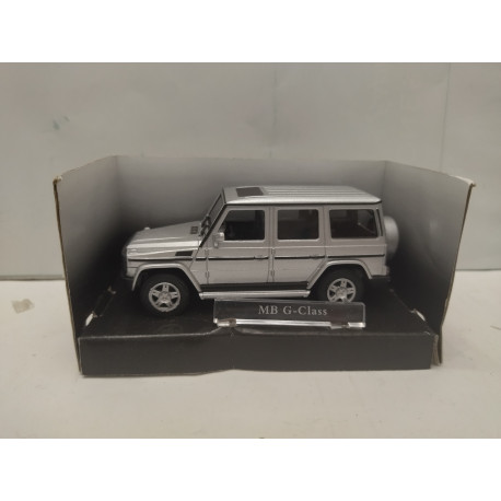 MERCEDES-BENZ CLASE G GRIS 1:43 CARARAMA