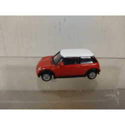 MINI COOPER RED & WHITE 1:87 H0 SIKU 1872