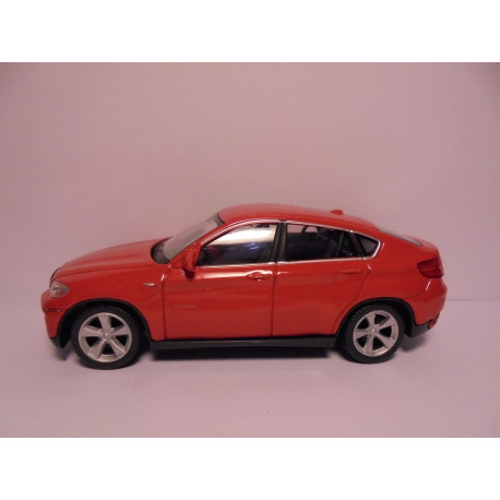 BMW X6 RED 1:43 WELLY