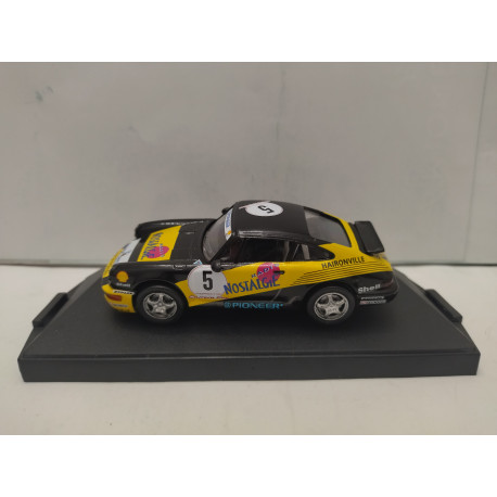 PORSCHE 911 1990 CARRERA CUP FRANCE n5 RADIO NOSTALGIE 1:43 VITESSE