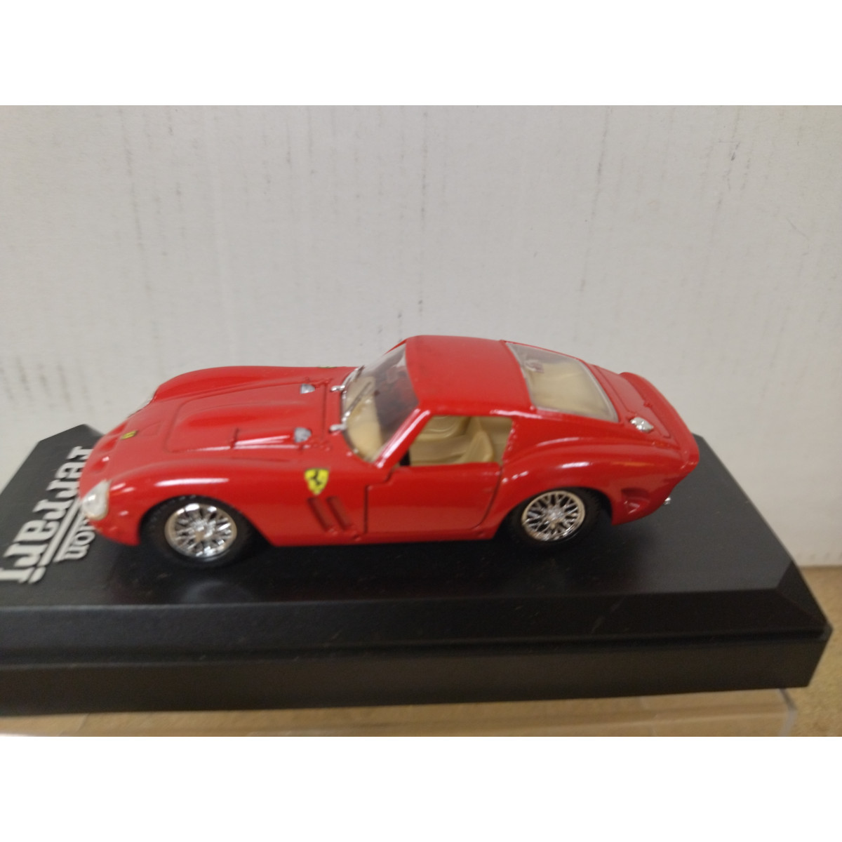 Miniature Solido France - Ferrari 250 (Réf. 123) - Avec Boîte - Occasion