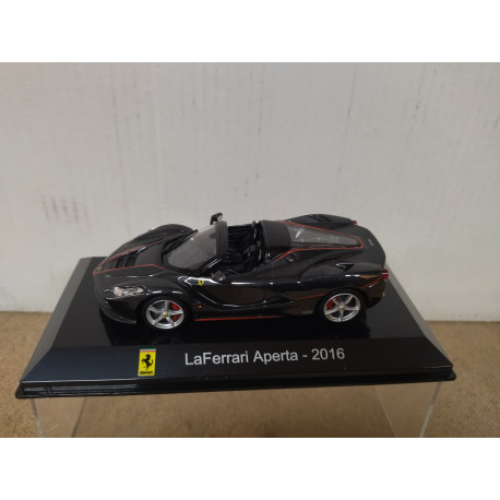 FERRARI LAFERRARI APERTA 2016 SUPERCARS IXO 1:43