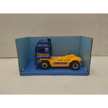 VOLVO RACING TRUCK 1:50 ? CARARAMA