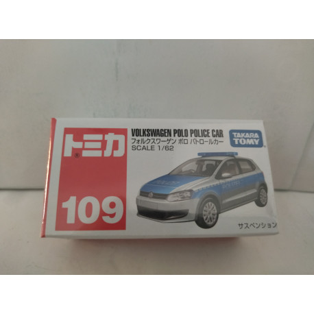 VOLKSWAGEN POLO POLICE CAR POLIZEI 1:62/apx 1:64 TOMICA 109