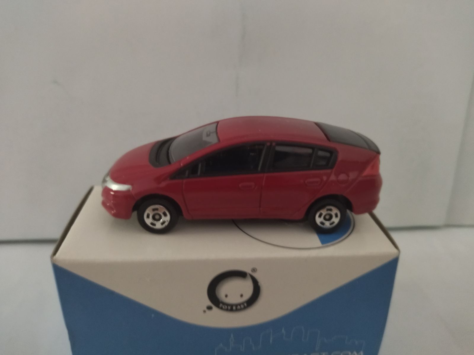 honda-insight-red-160apx-164-