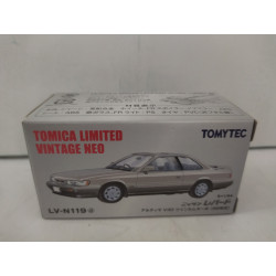 NISSAN LEOPARD ULTIMA TURBO 1:64 TOMICA LTD VINTAGE LV-N-119b