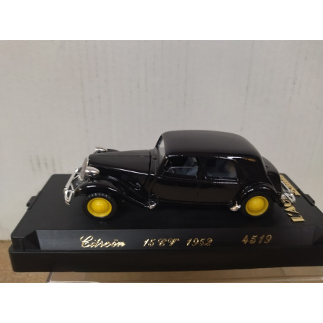 CITROEN TRACTION AVANT 15 CV 1952 BLACK 1:43 SOLIDO 4519 L´AGE D´OR