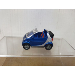 SMART FORTWO CABRIO BLUE 1:55/apx 1:64 SIKU 1042 NO BOX