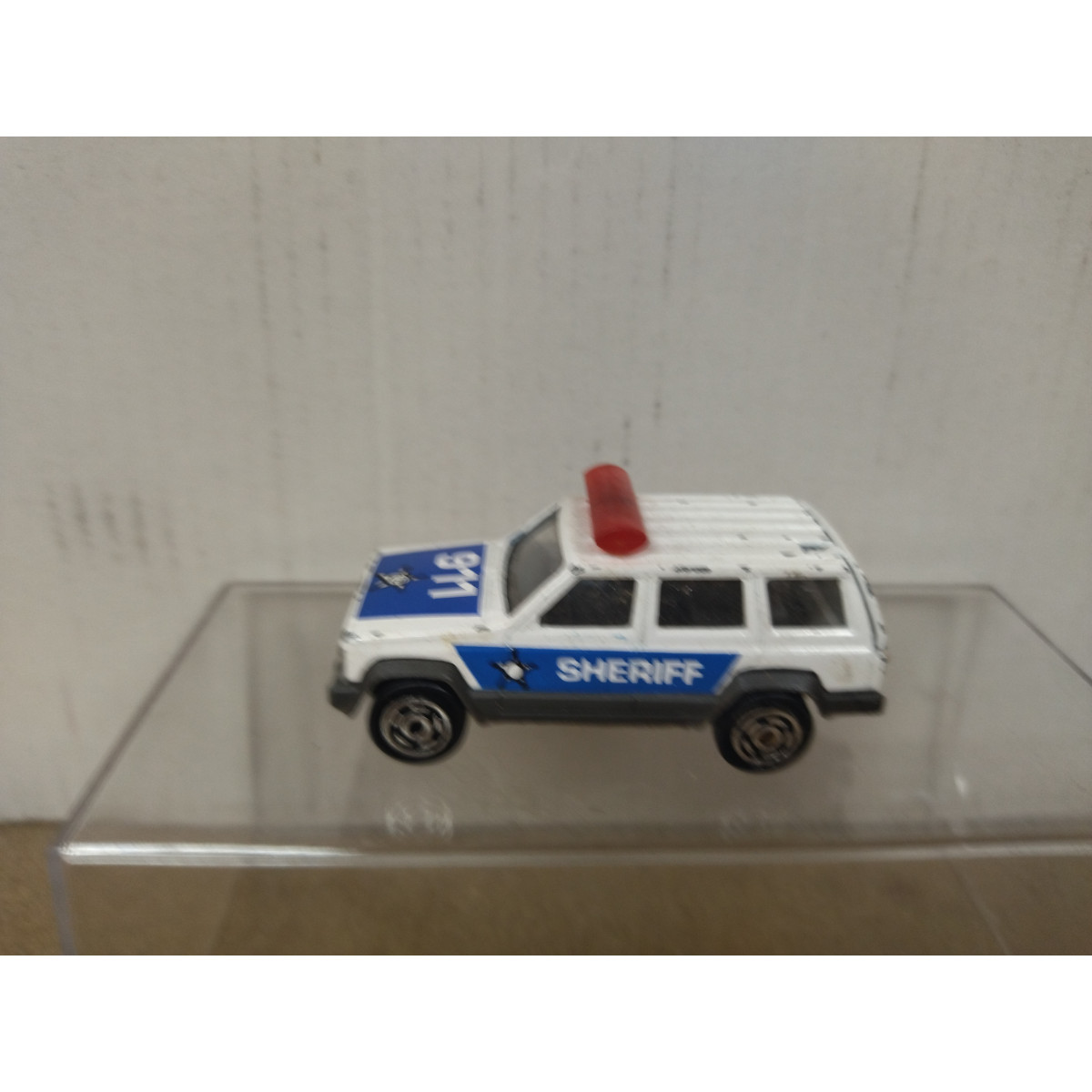 Majorette 269-A Jeep Cherokee Ambulance