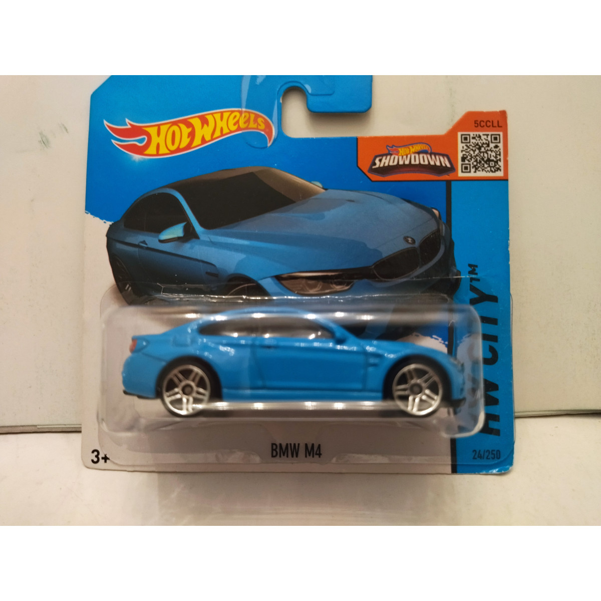 Hot Wheels BMW M4 HW City 24/250 (Long Card)