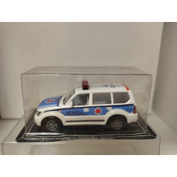 TOYOTA LAND CRUISER MEDICAL EMERGENCY 1:43 GUISVAL