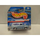FORD F-100 1956 PANEL TRUCK GENUINE PARTS 22/26 1:64 HOT WHEELS