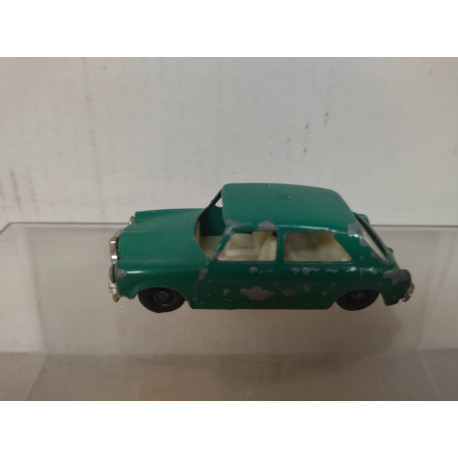 MORRIS MG 1100 GREEN 1:64 INTERNATIONAL PAYA 2111 NO BOX