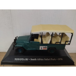 TOYOTA BJ 1970 TAXI SOUTH AFRICA SAFARI 1:43 ALTAYA IXO HARD BOX DEFECT/RETRO ROTO